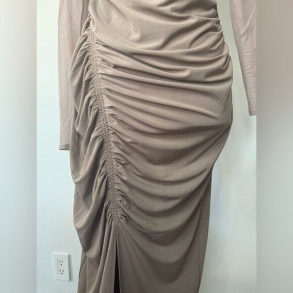 Self-Portrait One-Shoulder Ruched Midi Dress – Size 6 - Picture 5 of 16